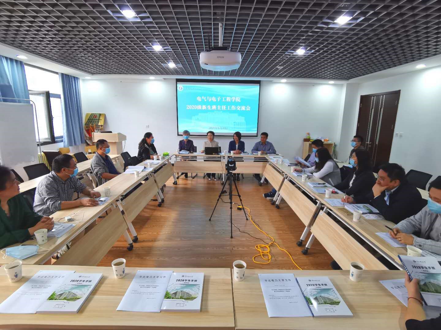 920f52d72f0041469a3c3f60a11ce7e9.jpg 920f52d72f0041469a3c3f60a11ce7e9.jpg